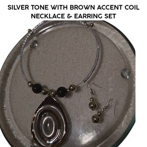 🫟 3/$12 🫟 Silver and Brown Coil Necklace & Earring Set